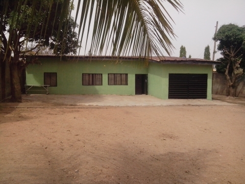 Nigeria-Omega-Cares Foundation Centro Medico